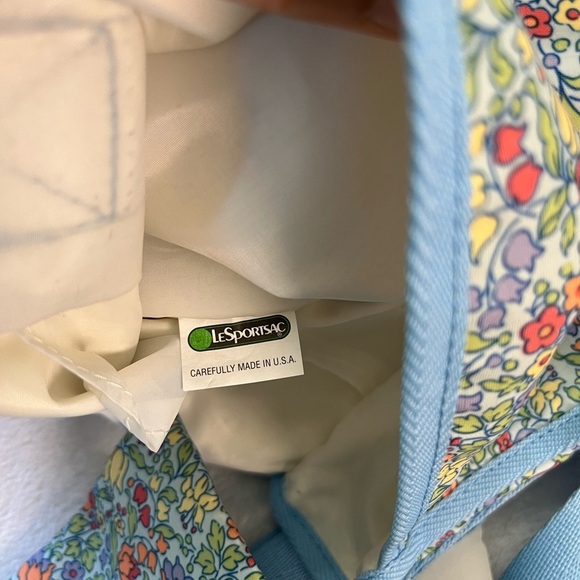 Vintage LeSportsac Blue Floral Nylon Crossbody Saddle Bag NWT USA - Picture 6 of 13